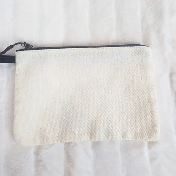 NWOT Fashion Cosmetic Pouch - Luxe - Picture 3 of 3